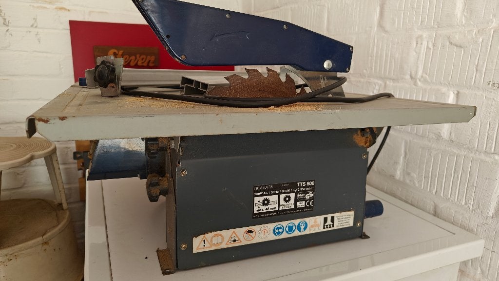 Zaagtafel, Doe-het-zelf en Bouw, Ophalen, Gebruikt, Cirkelzaag, 600 tot 1200 watt