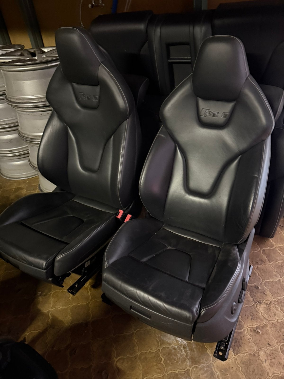AUDI RS5 ZETELS VOLLEDER INTERIEUR  NETTE BEKLEDING, Auto-onderdelen, Ophalen, Audi
