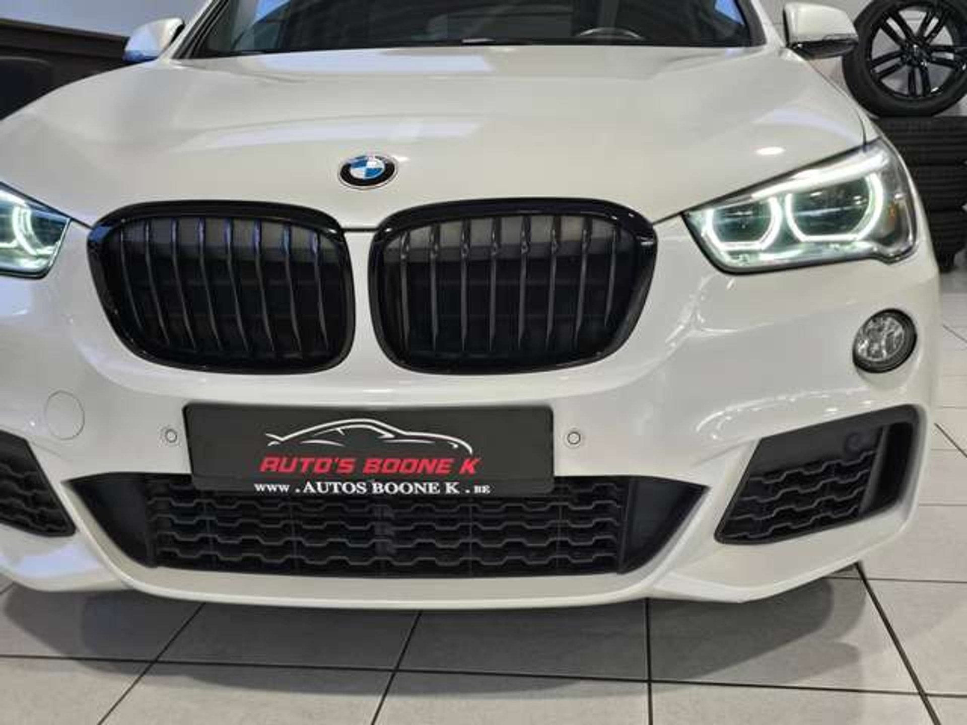 BMW X1 / Automaat / ✔️M-Pack! / Led lichts / Sfeerverlic, Auto's, Dealer onderhouden, Gebruikt, Overige kleuren, Multifunctioneel stuurwiel