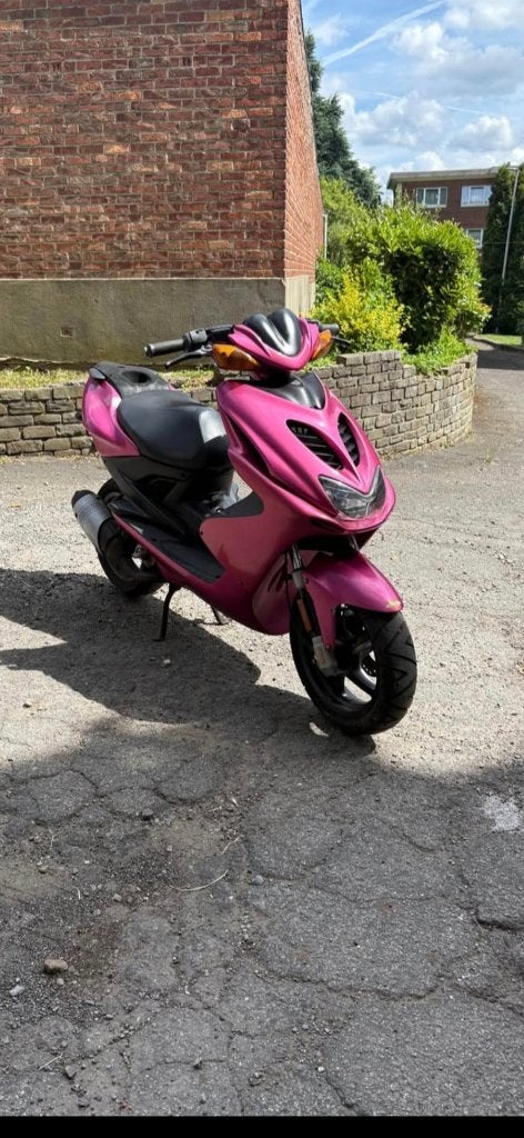 Yamaha Aerox, Vélos & Vélomoteurs, Scooters | Yamaha, Aerox, 49 cm³, Classe B (45 km/h), Enlèvement