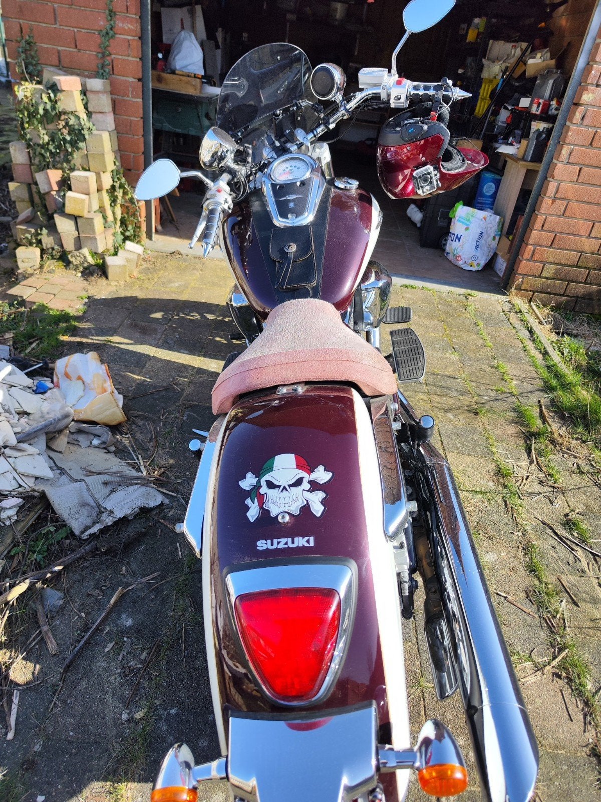 Suzuki intruder 1800 c, Motoren, 2 cilinders, Occasion, Particulier, 11 kW of minder