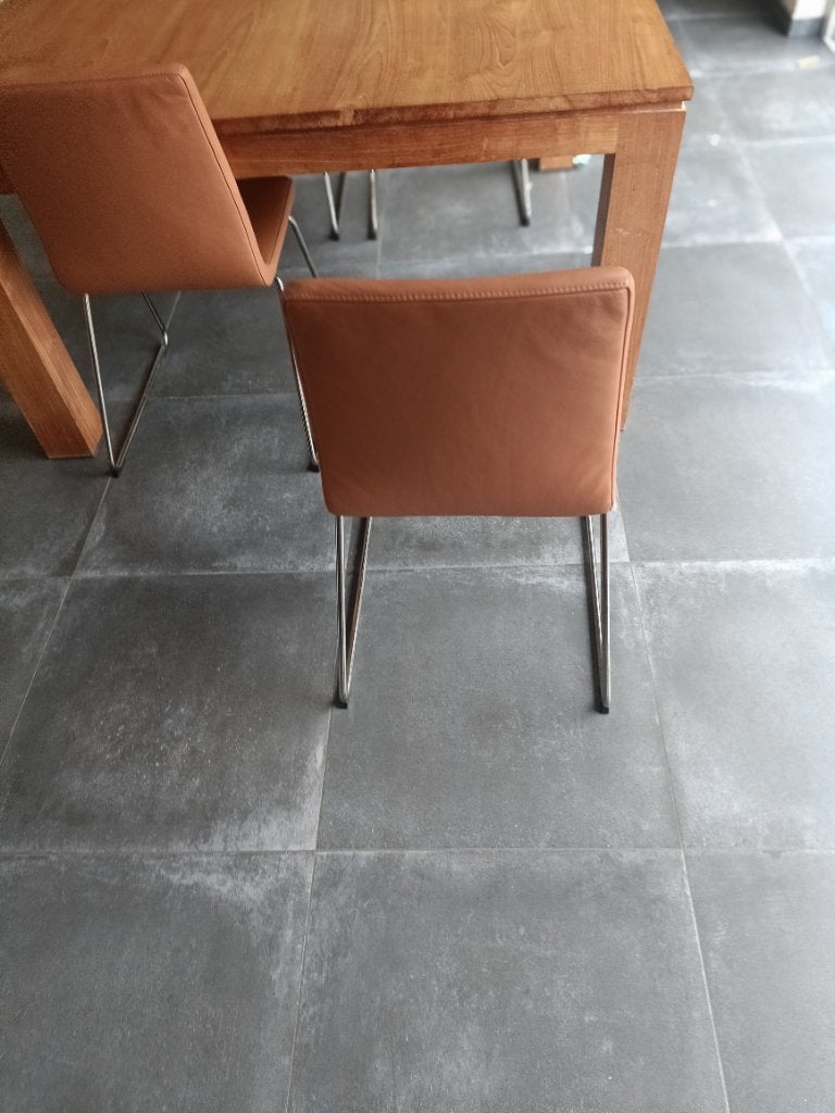 Chaise, Comme neuf, Enlèvement, Cuir, Quatre