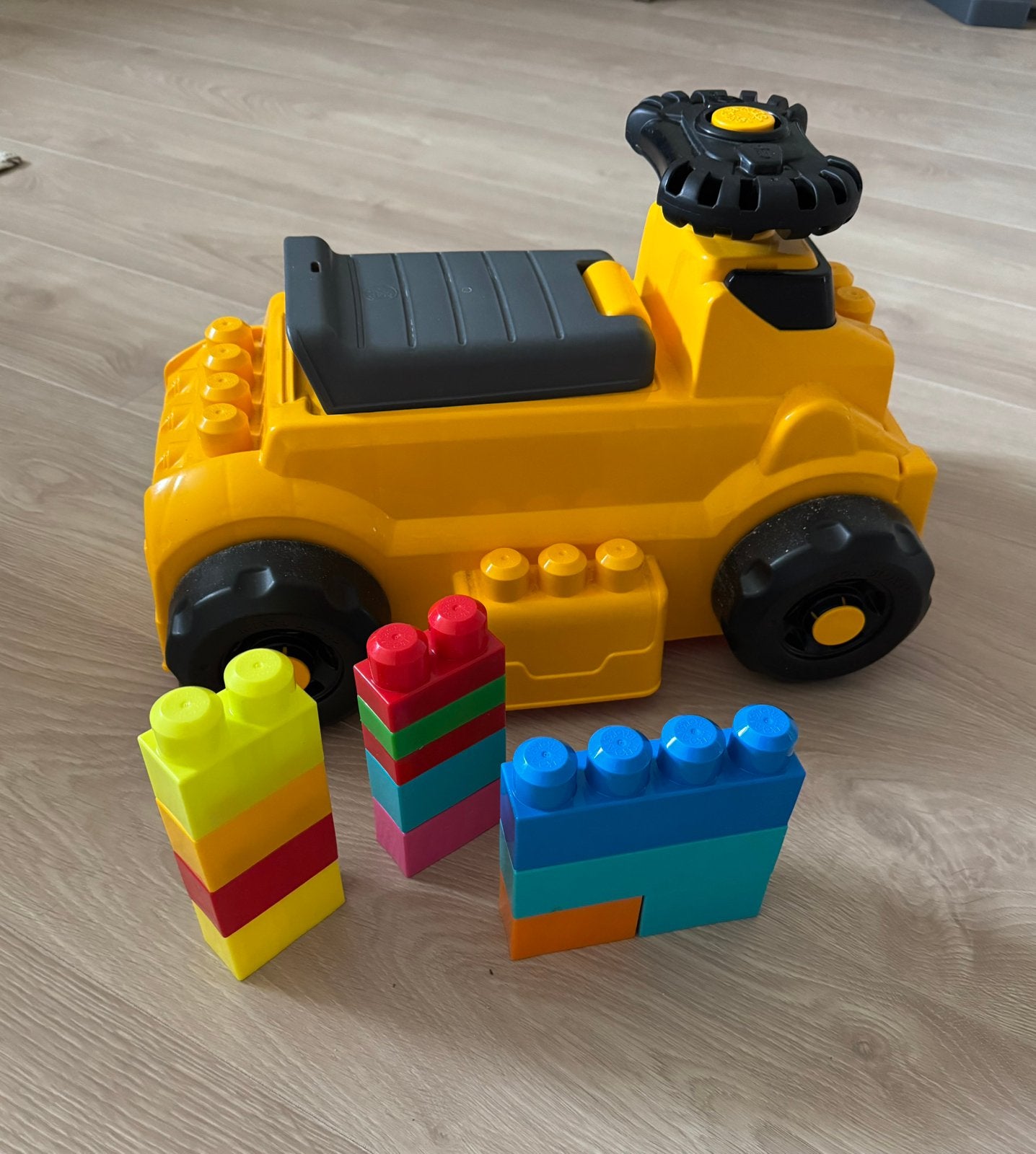 Loopwagentje Megabloks, incl. een aantal blokken, Enlèvement, Comme neuf