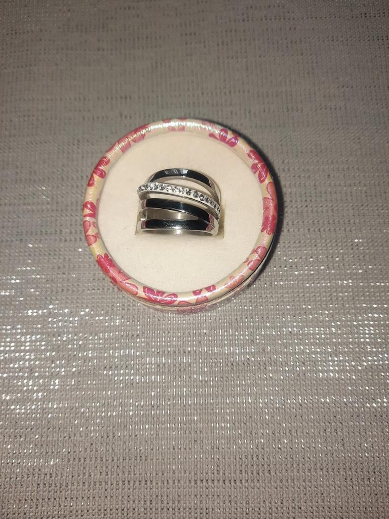 Ring victoria, Handtassen en Accessoires, Ringen, Verzenden, Nieuw, IJzer of Staal