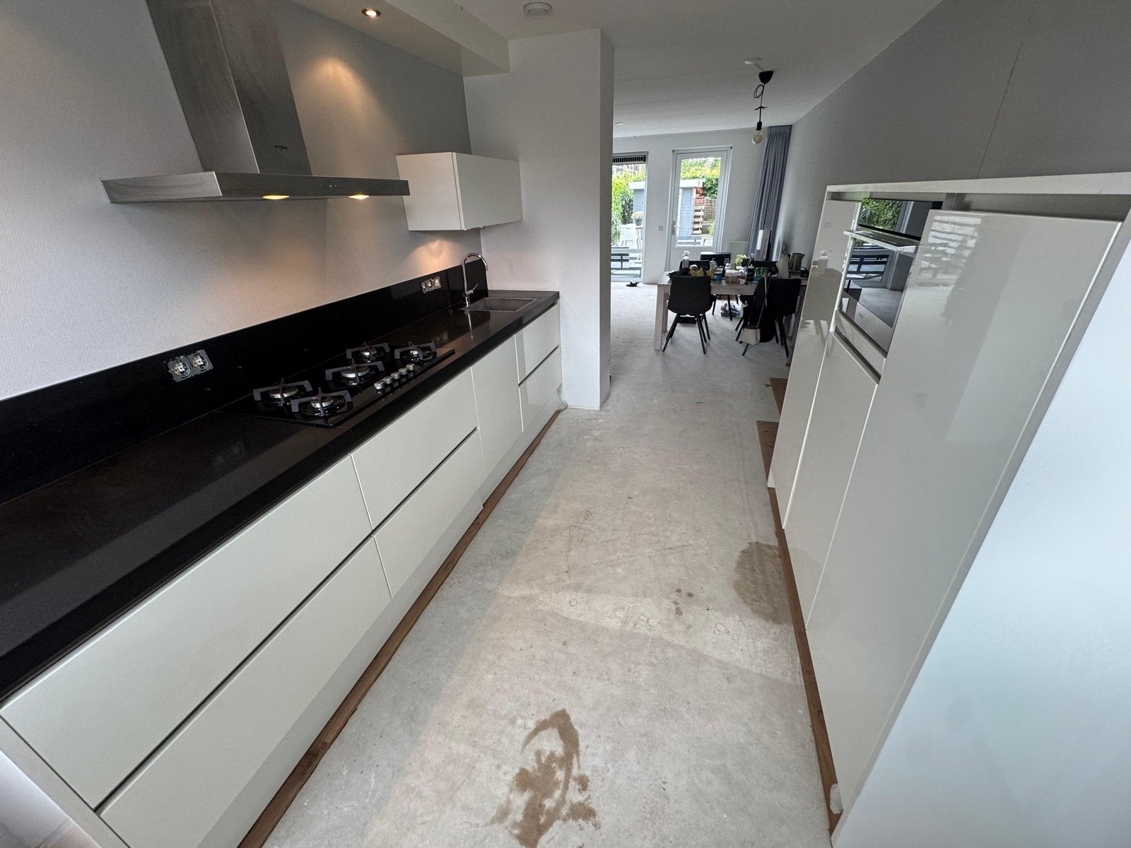 Moderne Rechte Keuken Greeploos + Wandkast + GEDEMONTEERD, Huis en Inrichting, Overige kleuren, Dubbelwandige keuken, Ophalen of Verzenden