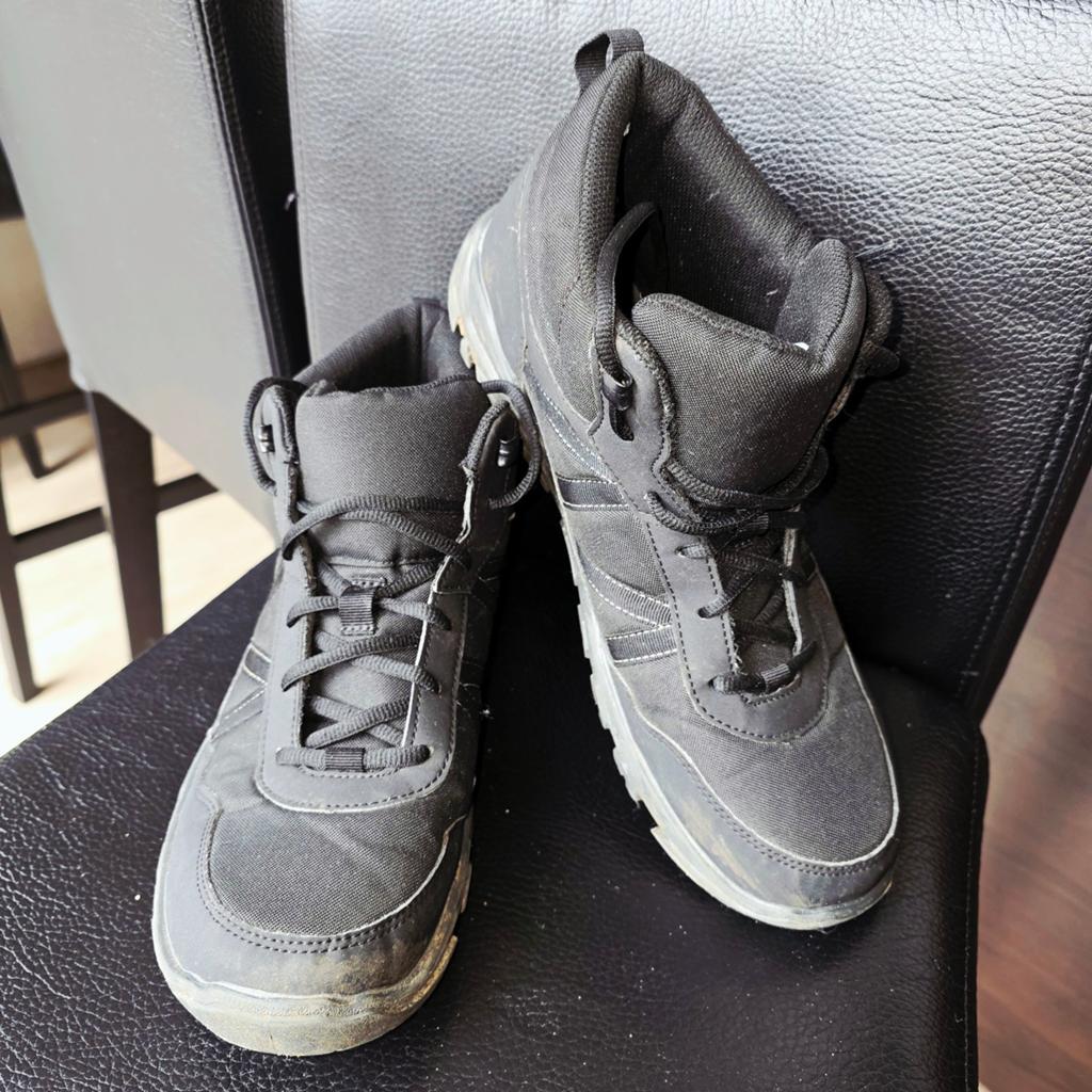 Quechua wandelschoenen / outdoorschoenen
Maat 44, Verzenden, Zwart, Wandelschoenen