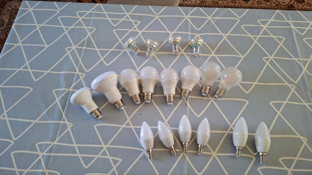 Led lampen E27, E14, G10, Huis en Inrichting, Stoffering | Behang, Ophalen
