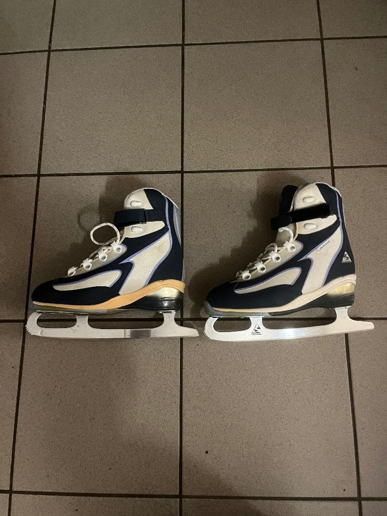 Jackson woman skate, Sport en Fitness, Overige merken, Ophalen of Verzenden, Zo goed als nieuw, Kunstschaatsen