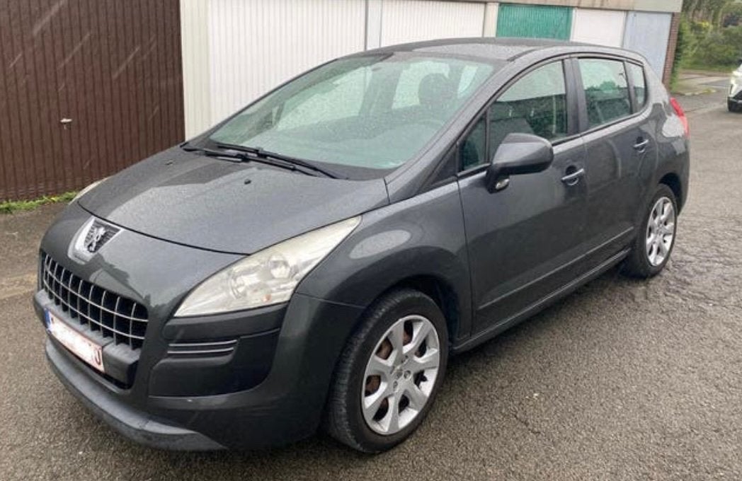 Peugeot 3008 1.6 HDI *172.000 Km*2010*PROPER*AIRCO*1E MAIN*, Auto's, Zwart, Lichtsensor, 5 deurs, Particulier