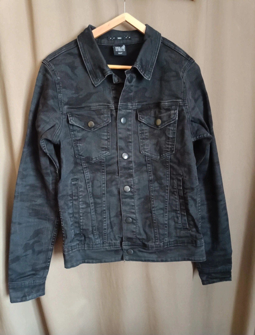 zwart/donkergrijs spijkerjack met camouflagepatroon, Kleding | Heren, Ophalen of Verzenden