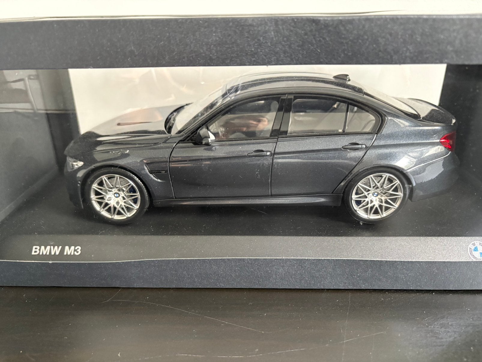 Bmw M3 F80 1/18 Norev, Enlèvement, Comme neuf, Norev