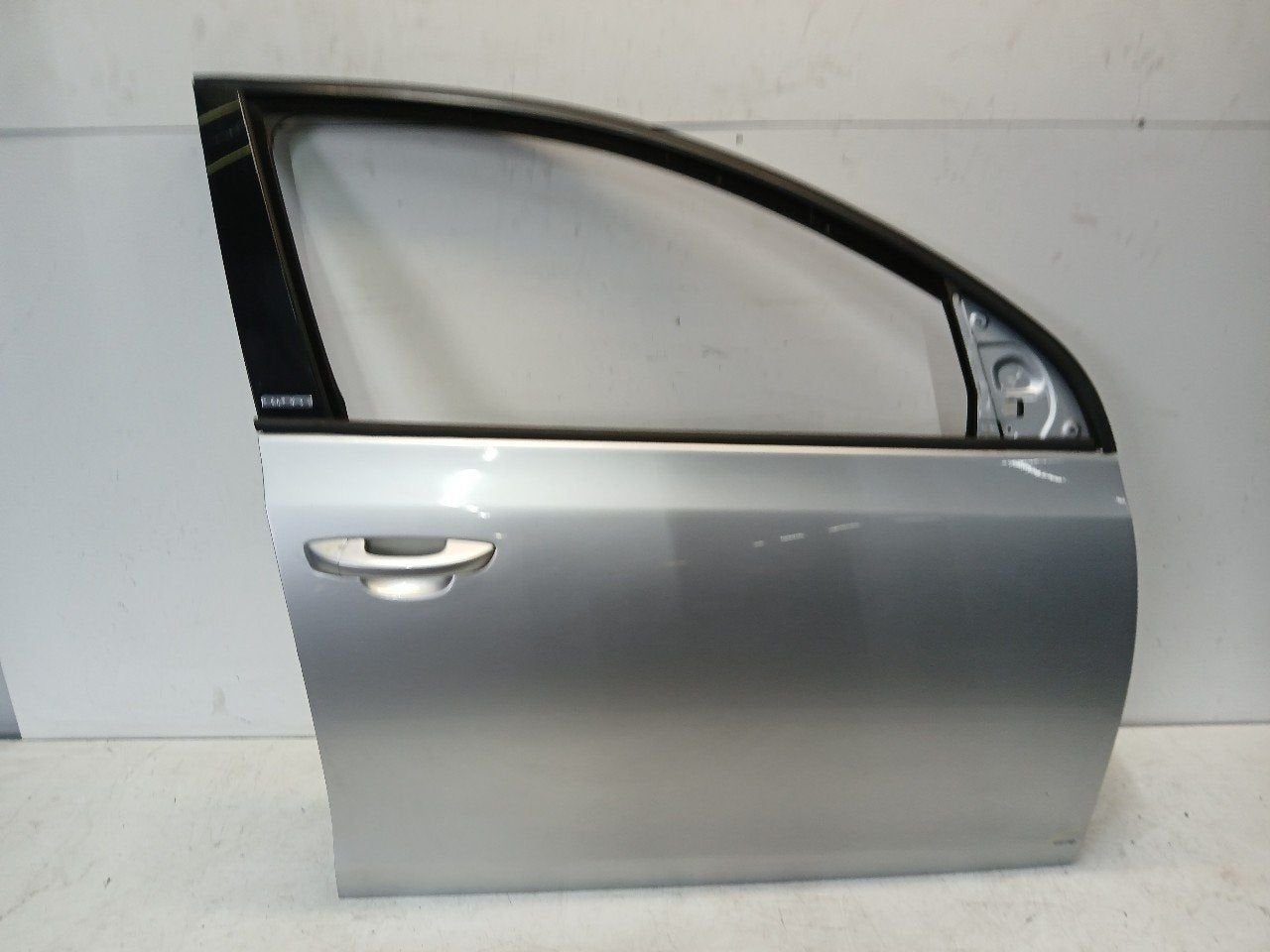 Portier rechts voor Volkswagen Golf, Onderdelen@venauto.nl, Van der Ven Autorecycling B.V., Gebruikt, Ettenseweg 76, 4706 PB Roosendaal, The Netherlands