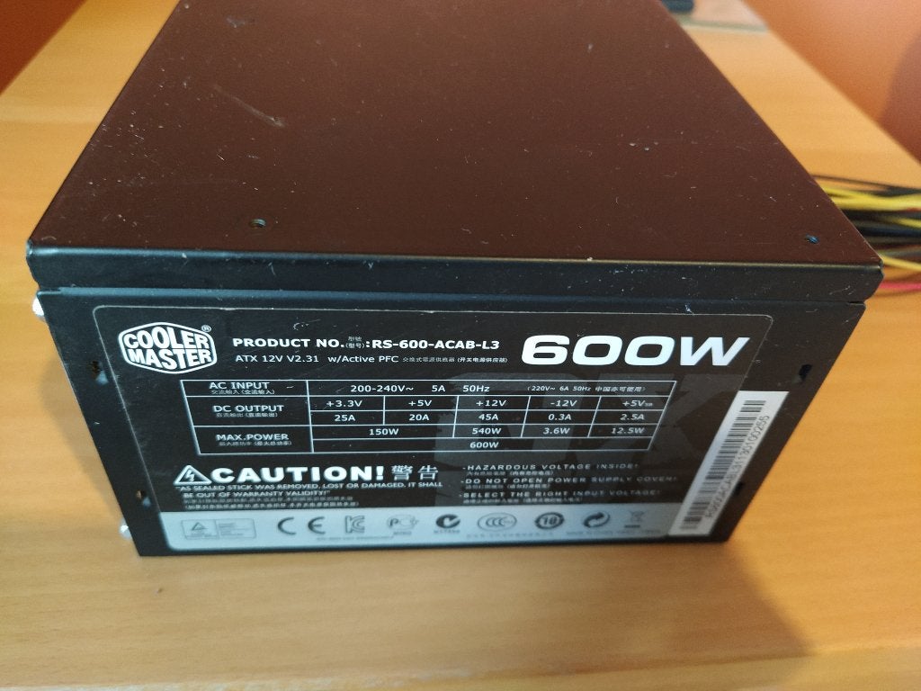 Cooler Master 600W ATX power supply unit, Ophalen, Gebruikt