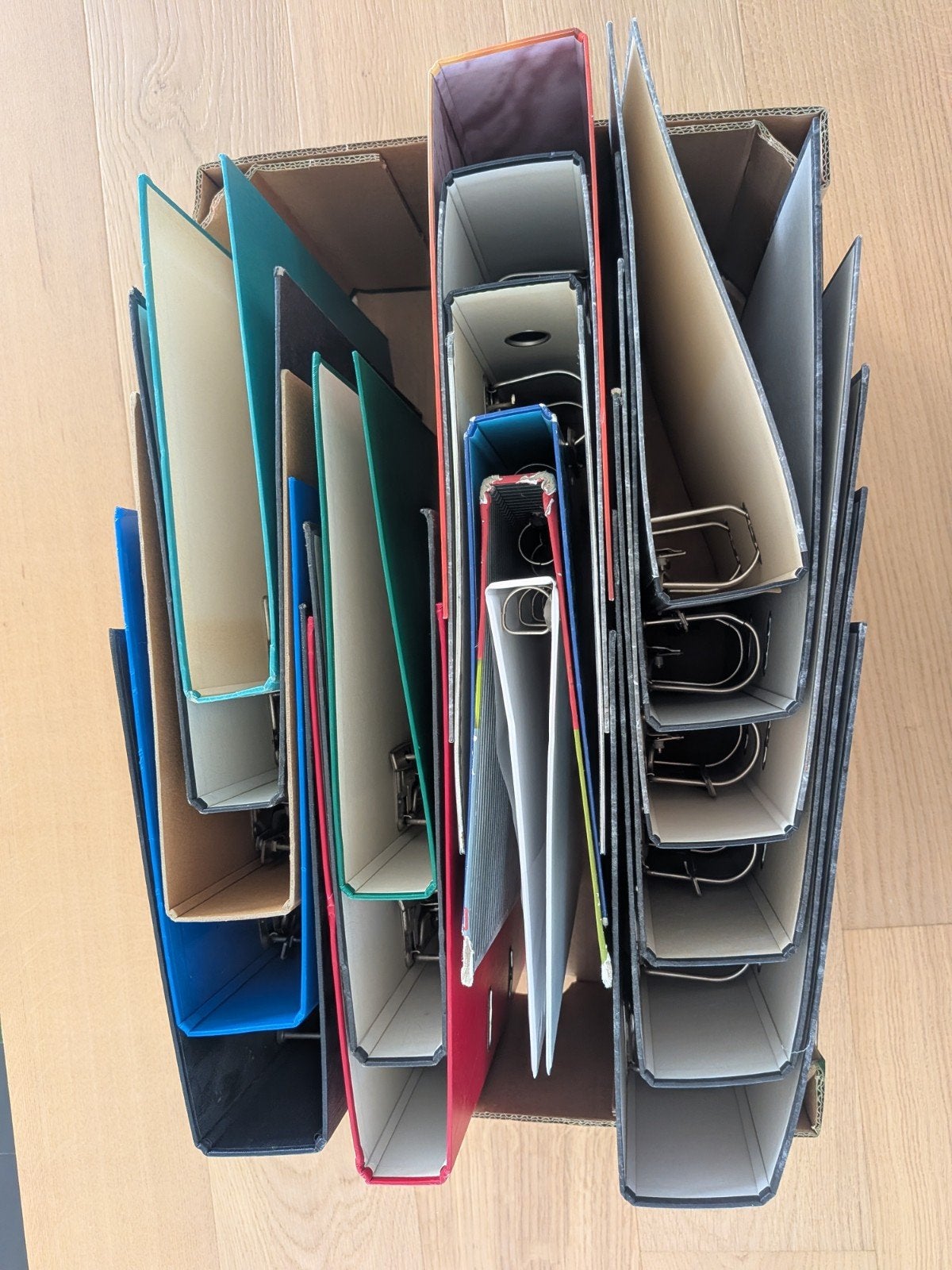 20 mappen / classeurs, Enlèvement, Utilisé