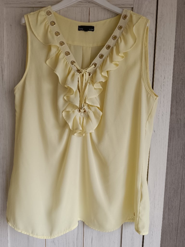 Mooi topje van Sora Jbc maat 44, Sora by Jbc, Enlèvement ou Envoi, Comme neuf, Taille 42/44 (L)