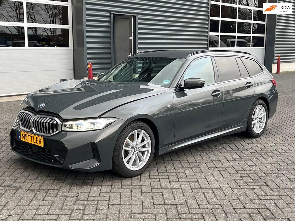 BMW 3-serie 320d, M sportpakket, 360 camera, navigatie, Auto's, BMW, Automaat, Achterwielaandrijving, 1995 cc, Alcantara