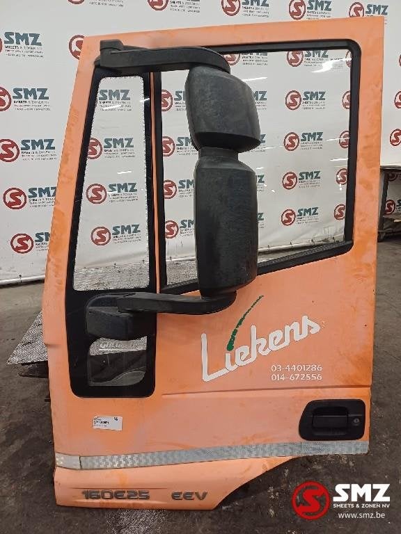 Occ porte gauche Iveco, Utilisé, Iveco, Carrosserie et Tôlerie