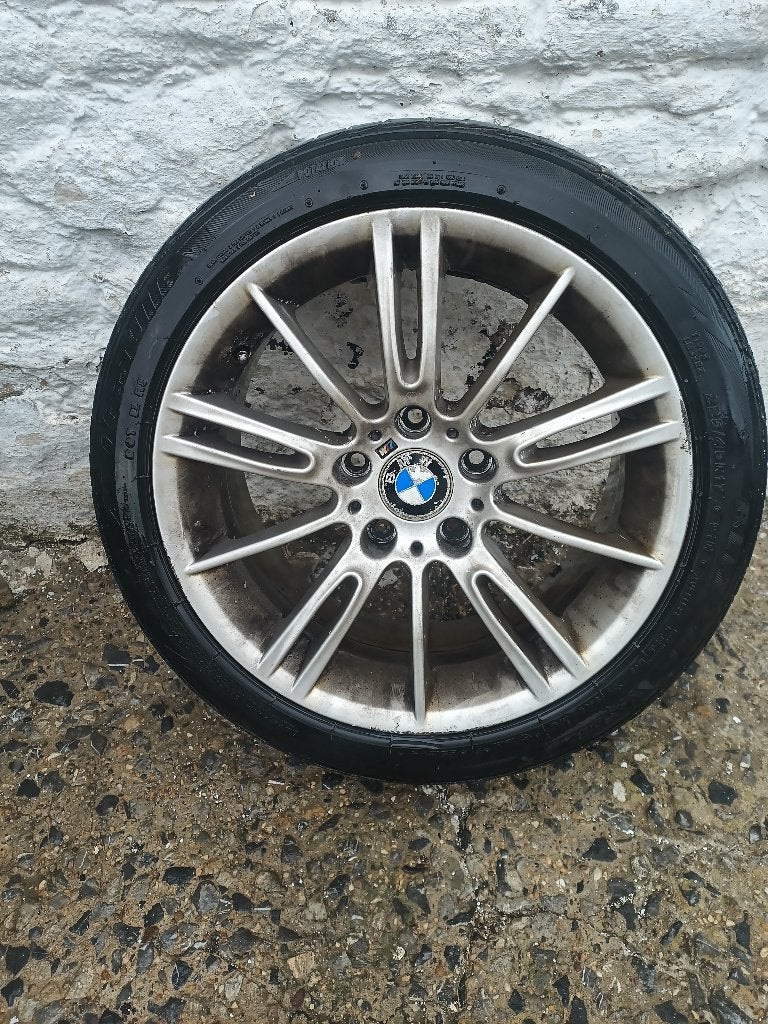 Jantes BMW 17", Autos : Pièces & Accessoires, Pneus & Jantes, Pneus hiver, Véhicule de tourisme, 17 pouces, Enlèvement
