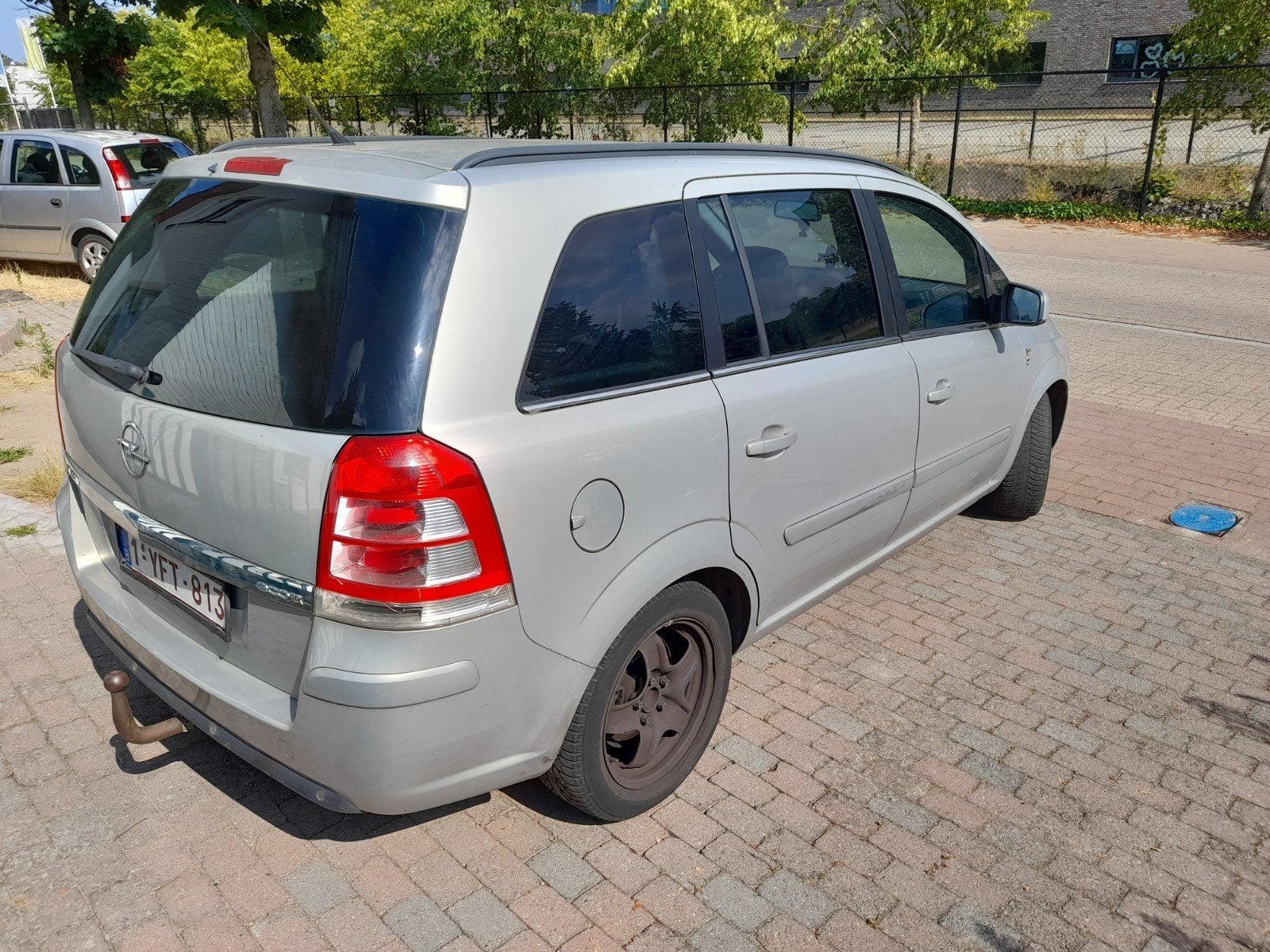 OPEL ZAFIRA 2010. 5 EUROS., Autos : Pièces & Accessoires, Autres pièces automobiles, Enlèvement ou Envoi, Utilisé, Opel
