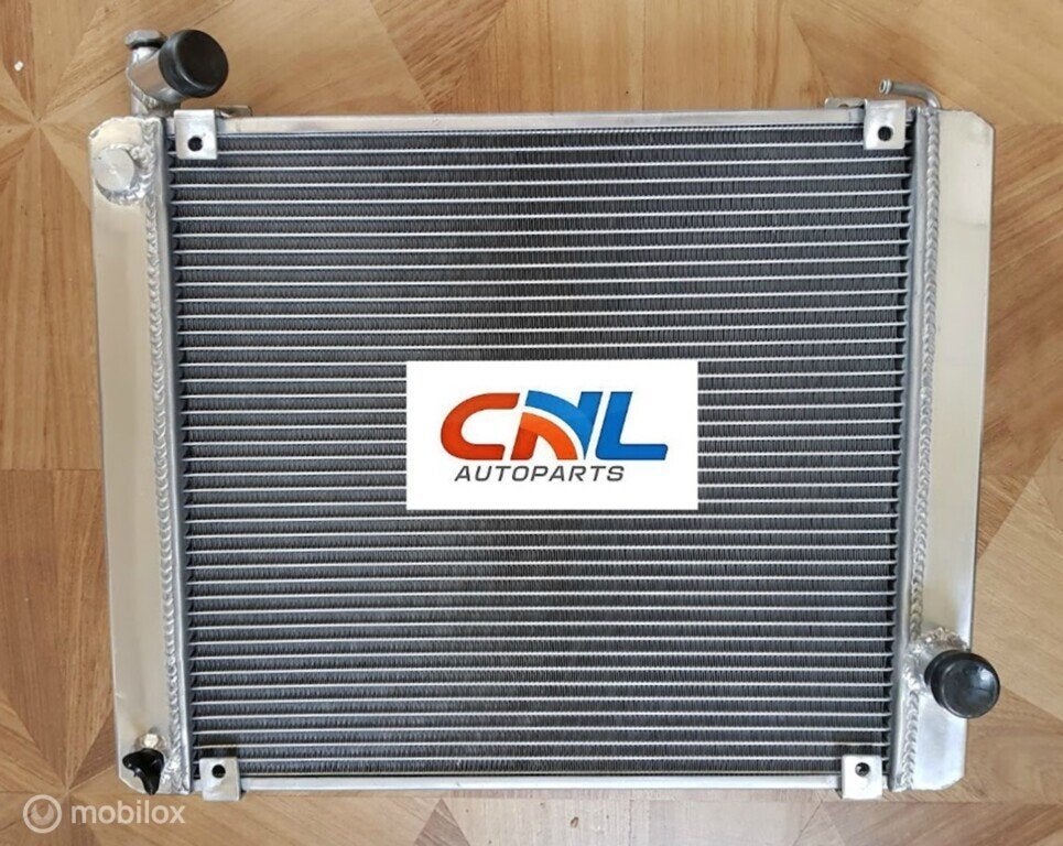 Radiateur 62MM voo Triumph Stag 3.0 V8 MK2 MT 1972-1977 1973, Nieuw, Ophalen of Verzenden