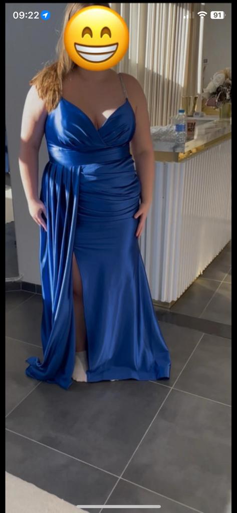 Robe de bal taille 46, Enlèvement ou Envoi, Comme neuf