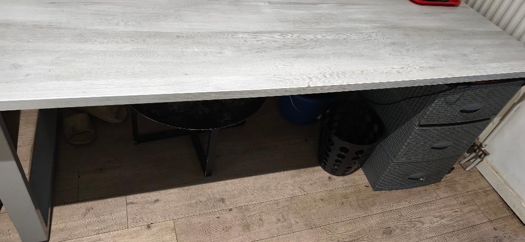 bureau d angle, 180 cm, Comme neuf, Gris, Moderne