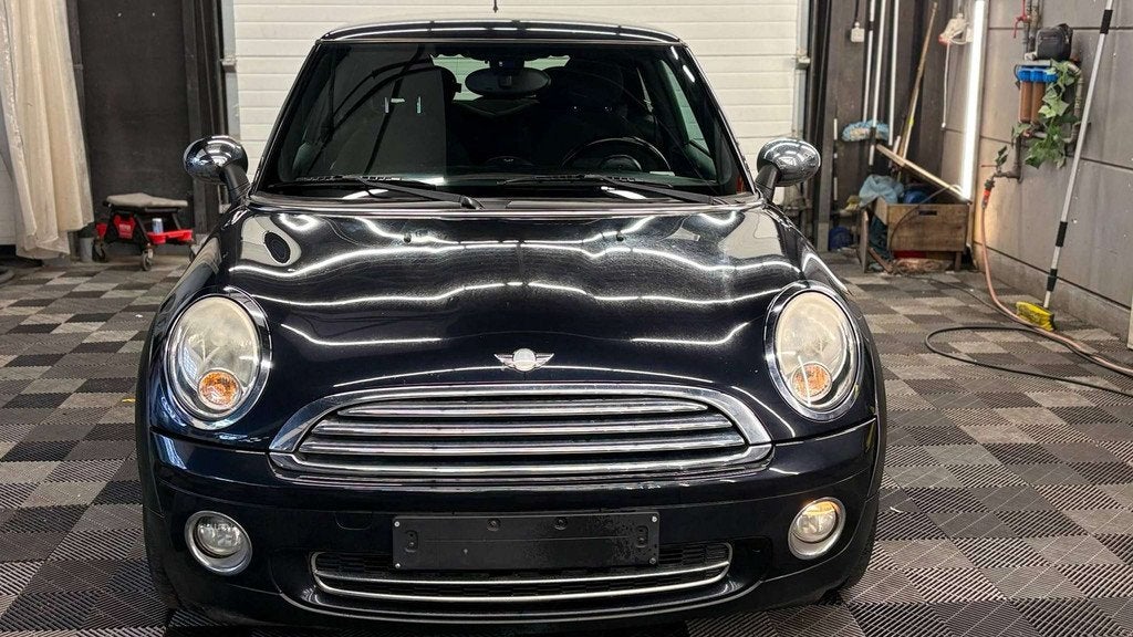 Mini One BENZINE bj2008 2DEURS 151674KM EUR4, 4 zetels, Gebruikt, 4 cilinders, 95 pk