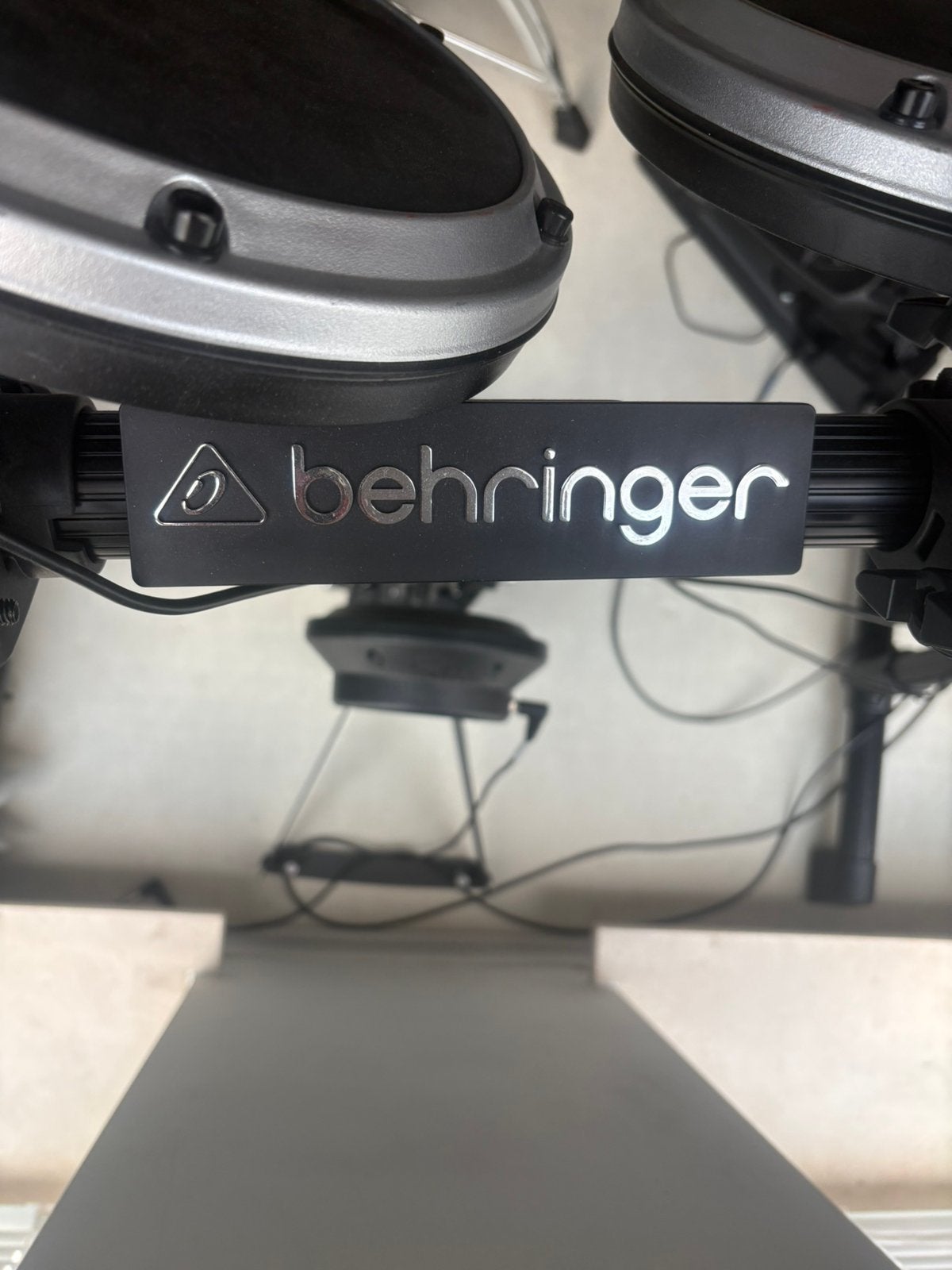 Behringer Elektrisch Drumstel, Muziek en Instrumenten, Ophalen, Zo goed als nieuw