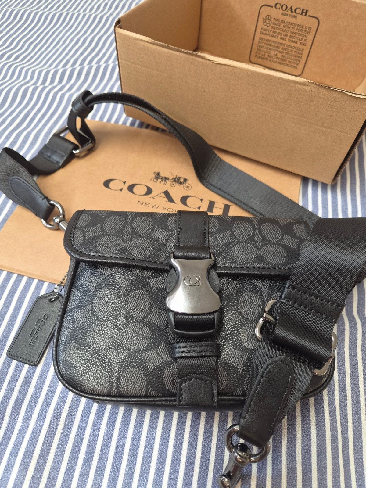 sacoche coach noir, Bijoux, Sacs & Beauté, Sacs | Sacs à bandoulière, Neuf, Autres marques, Cuir, Enlèvement ou Envoi