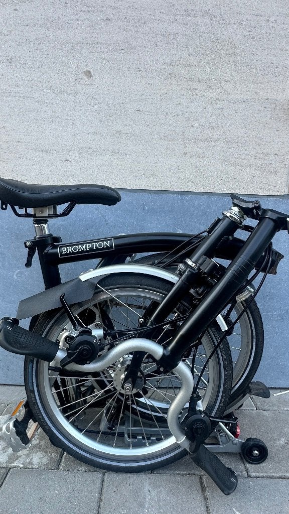 Brompton zwarte M6R zwarte dynamonaaf 6 versnellingen, Ophalen, Brompton, Velgrem, 14 tot 16 inch