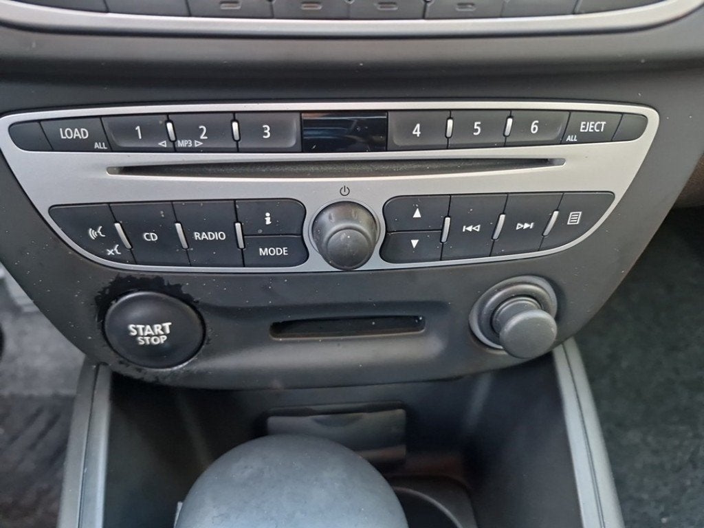 RADIO Renault Megane III Coupe (DZ) (|281153992R|), Auto-onderdelen, Gebruikt, Renault, Peter-Huppertz-Straße 5
51063  Köln, DE