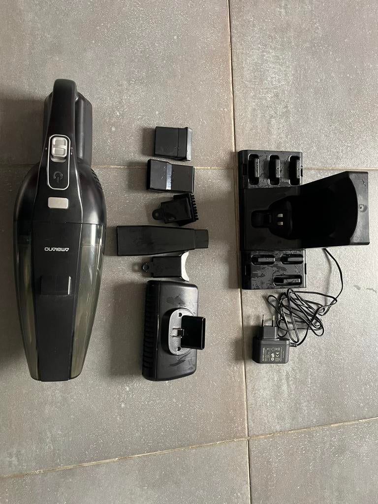 Ambiano aspirateur à main avec 5 accessoires, Electroménager, Enlèvement ou Envoi, Réservoir, Utilisé, Aspirateur de table