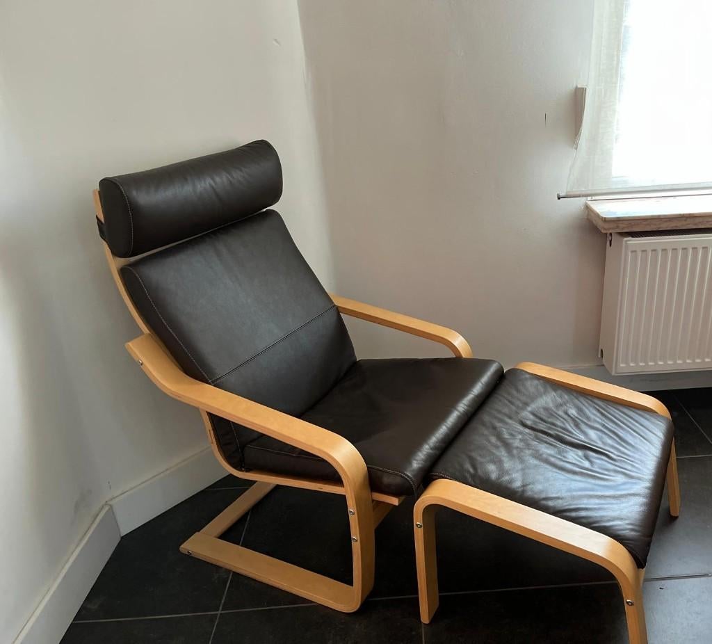 Relax zetel met voetenbank - in donkerbruin leer (Ikea), Huis en Inrichting, Ophalen, Gebruikt, Leer