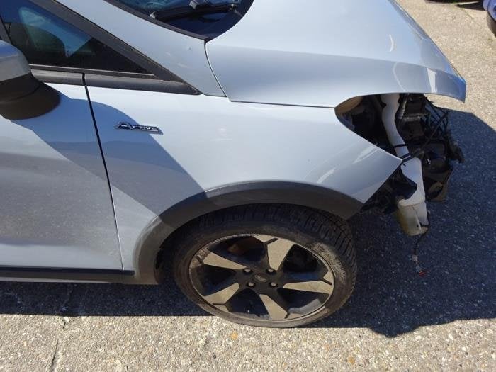 Aile avant droite d'un Ford Fiesta, -, 3 mois de garantie, -, -