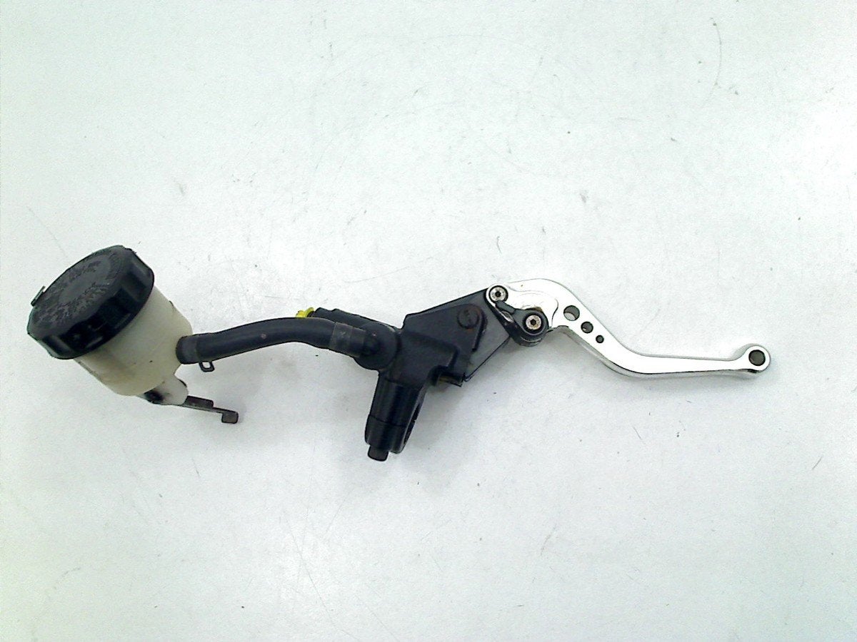 FREIN MAITRE CYLINDRE AVANT Kawasaki, Motos, Dhr. S. di Majo, Utilisé, Info@cama-motorparts.nl, P.J. Troelstraweg 8 8
3144 CX  MAASSLUIS, NL