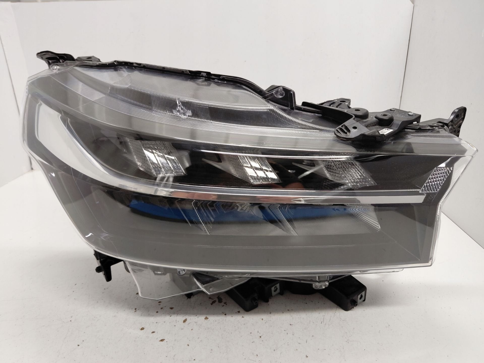 Suzuki SX4 S-Cross Koplamp Rechts SX4, Auto-onderdelen, Gebruikt, Info@suzuki.co.jp, Takatsuka-cho, Chuo-ku 300
432-8611  Hamamatsu