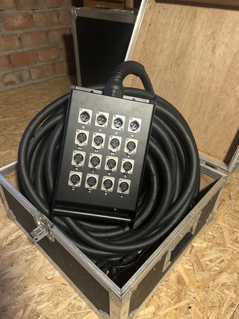 Multikabel, Muziek en Instrumenten, Ophalen, Zo goed als nieuw