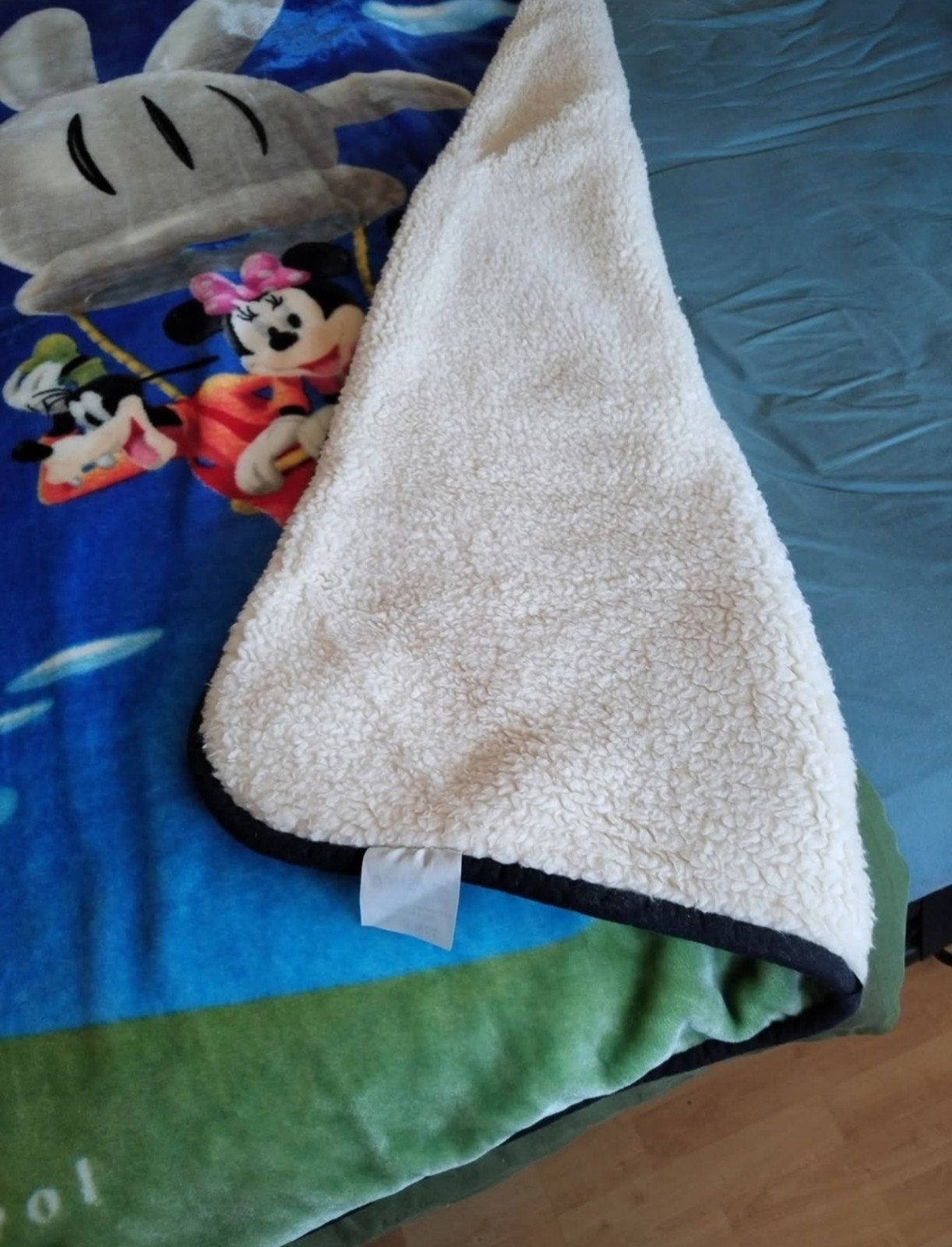 Mickey mouse dekens, Maison & Meubles, Chambre à coucher | Linge de lit, Autres couleurs, Une personne, Enlèvement, Utilisé