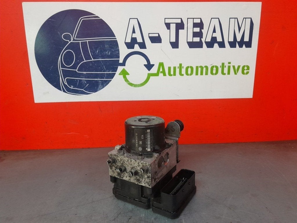 ABS POMP ABS Transporter T5 (|7H0614517B|7H0907379R|), Gebruikt, Volkswagen