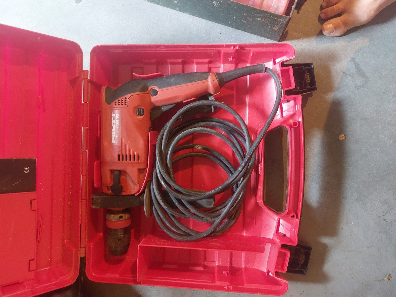 Hilti en makita  werkmateriaal,, Ophalen, Hilti