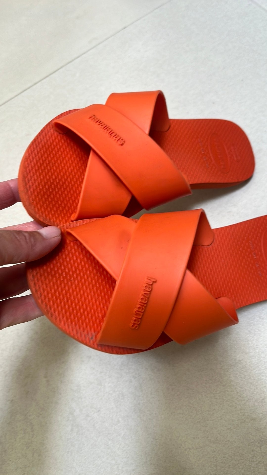 Havaianas 37/38, Ophalen, Gedragen