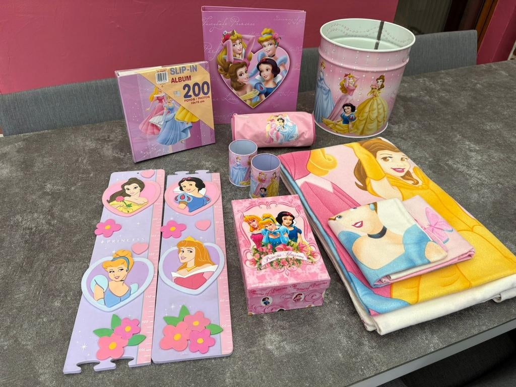 Lot princesse Disney, Enlèvement