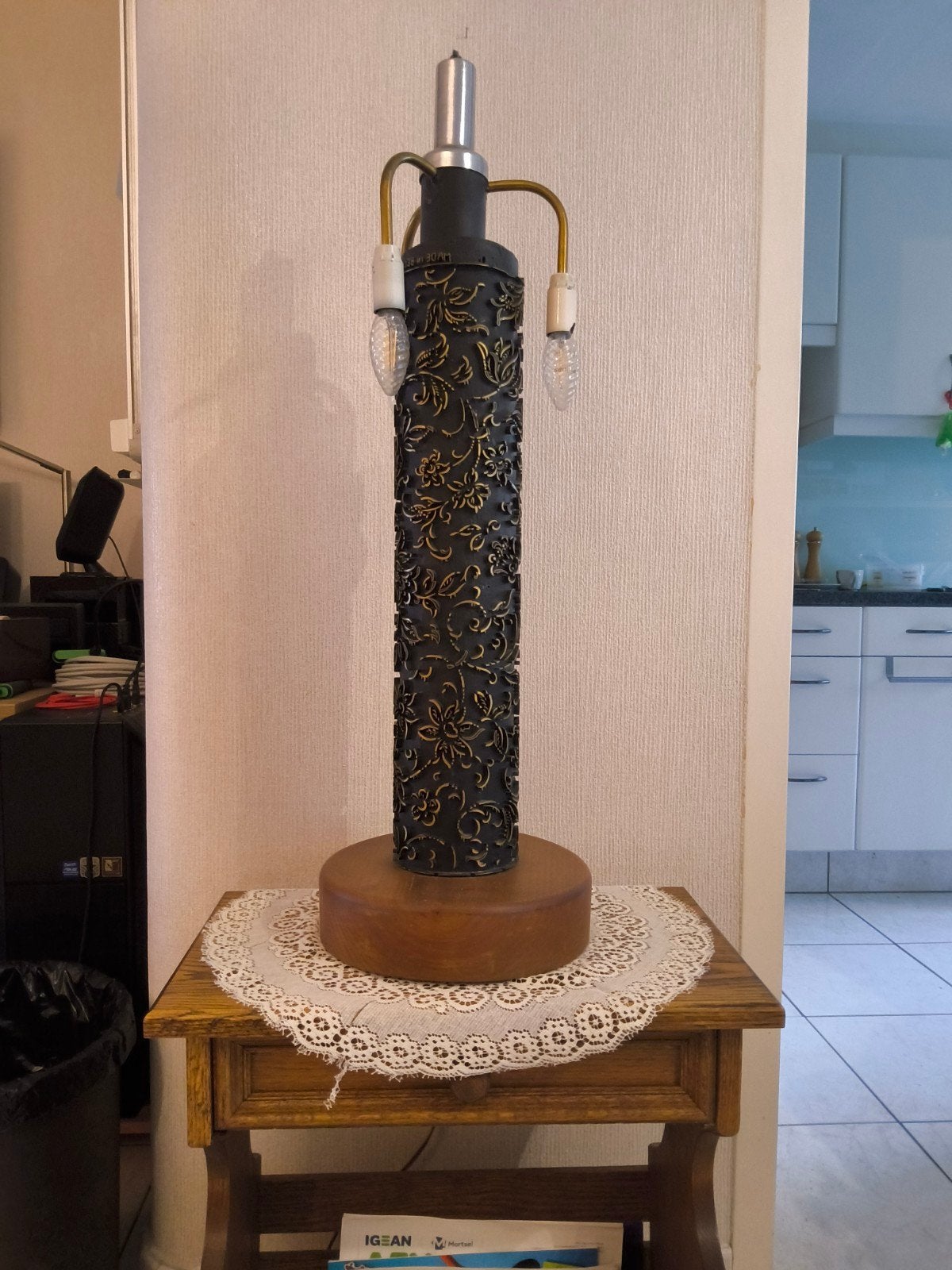 Rustieke tafellamp, behangpapier drukrol., Ophalen, 83 cm, Object, Handgemaakt