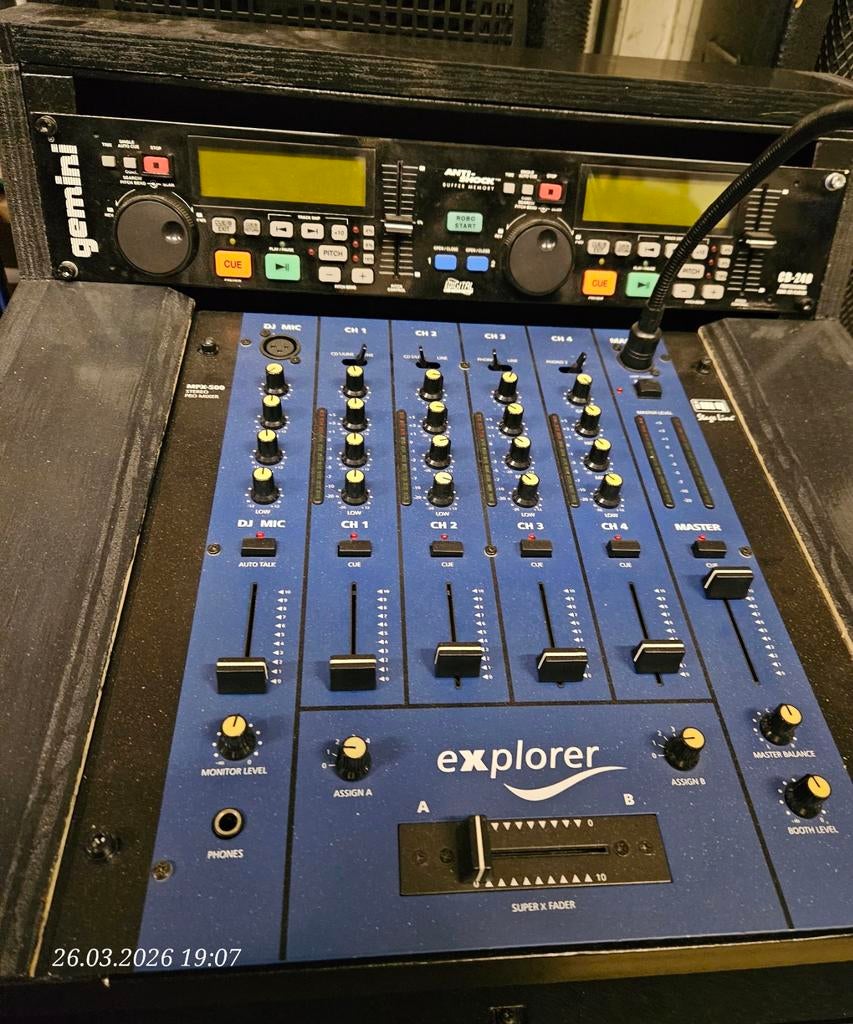 Dj Player + 3 luidspreker, Muziek en Instrumenten, Mengpanelen, Ophalen of Verzenden