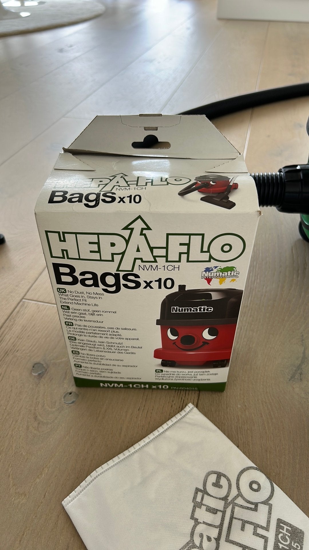 Numatic Harry stofzuiger  goede staat, Ophalen, Gebruikt, Minder dan 1200 watt