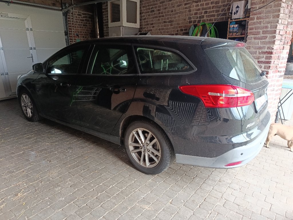 Ford Focus Break 1.0 Benzine, Auto's, Focus, Stof, Zwart, Zwart