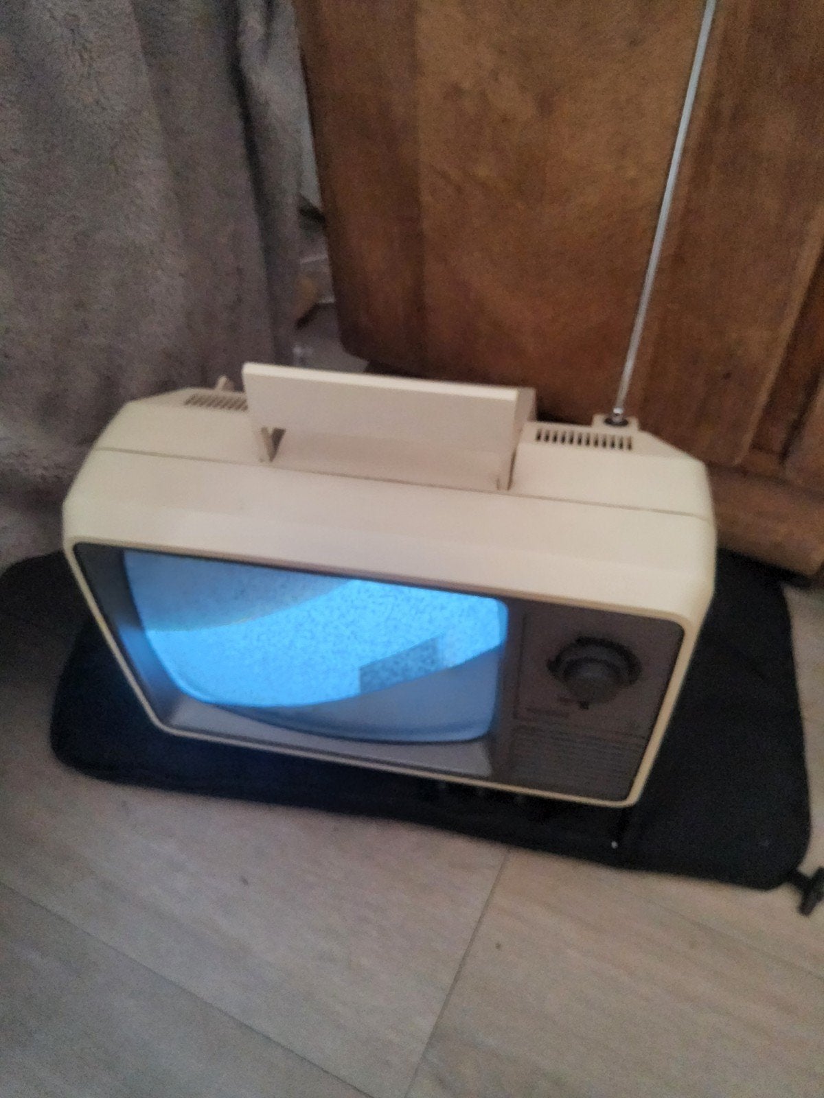 vintage televisie, werkt perfect, Ophalen