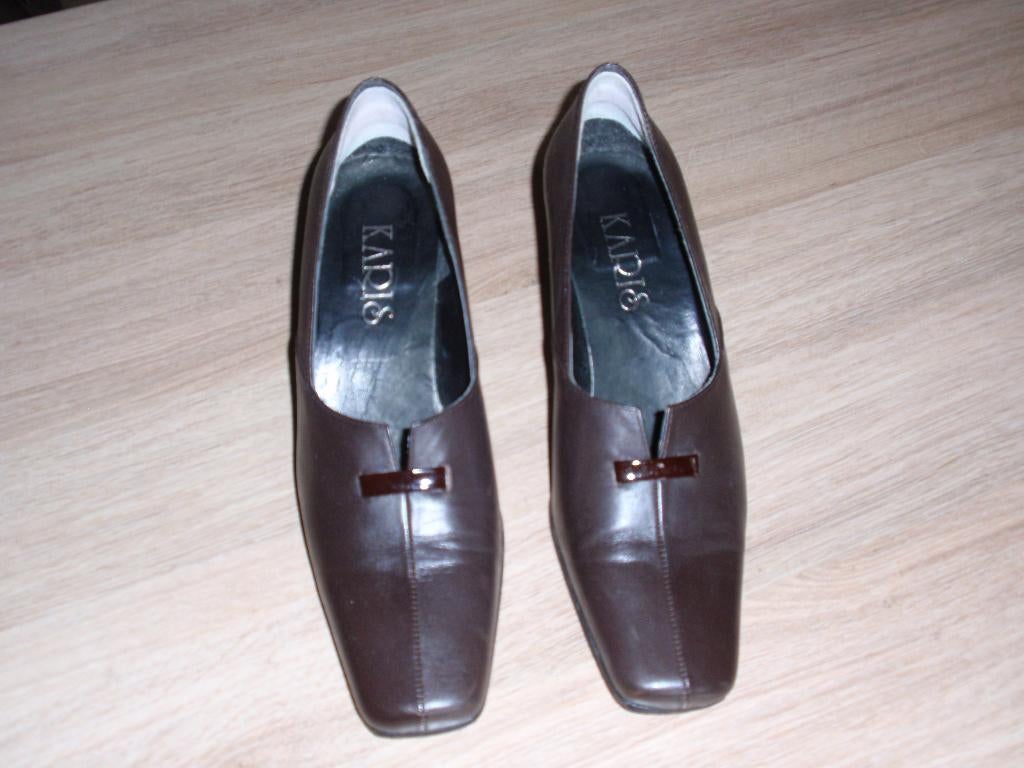Schoenen bruine merk KARIS maat 5, Enlèvement ou Envoi, Comme neuf