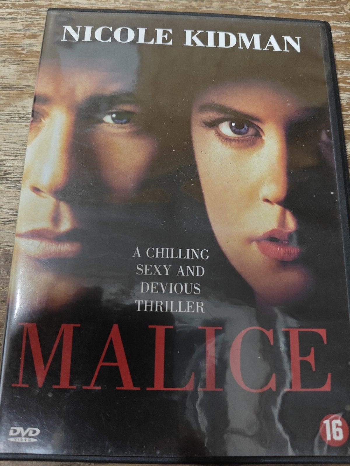MALICE, Cd's en Dvd's, Dvd's | Thrillers en Misdaad, Vanaf 16 jaar, Ophalen, Zo goed als nieuw, Overige genres