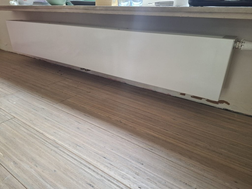 Henrad Everest plan 33-300x2000 radiator, Bricolage & Construction, 800 watts ou plus, Comme neuf, Enlèvement, Haut rendement (HR)